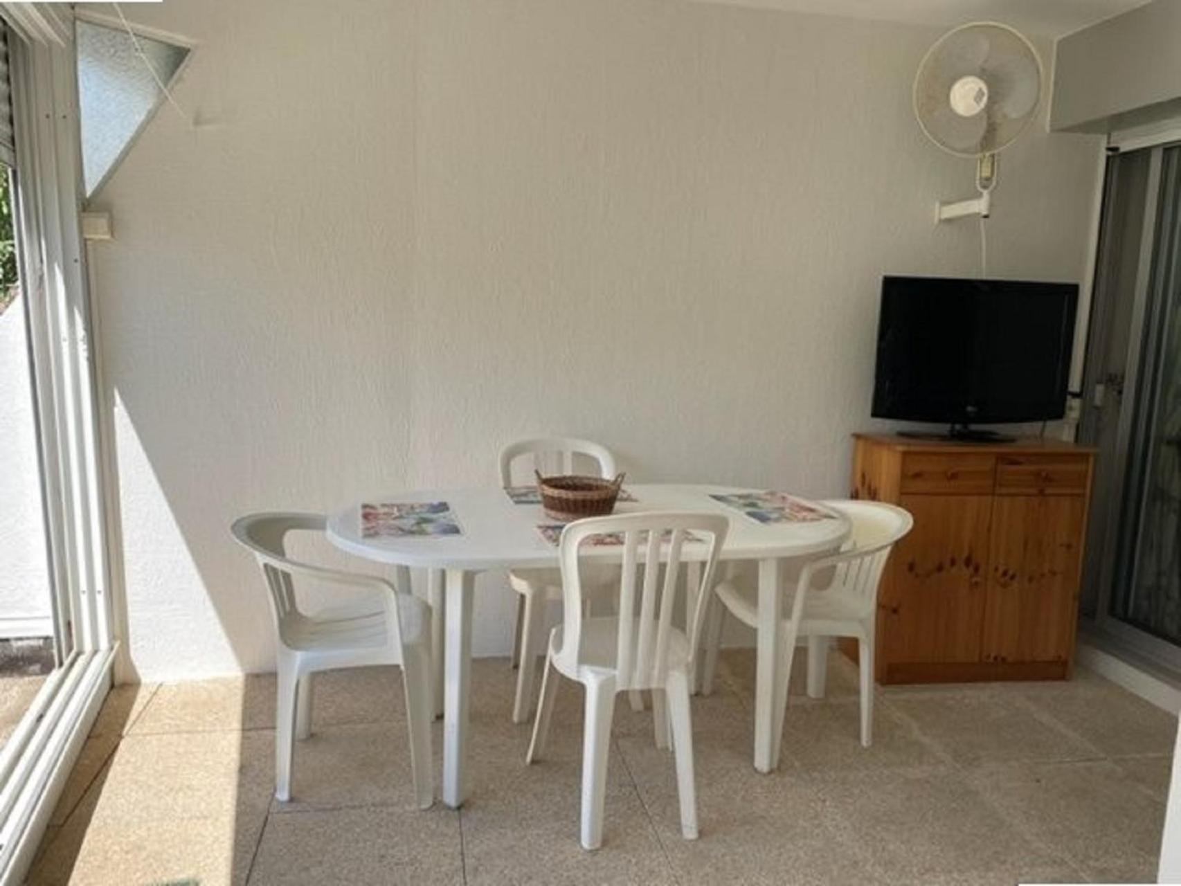 Vittoria Immobilier 7 -Reglement Sur Place - Cheques Vacances Acceptes La Grande-Motte Room photo